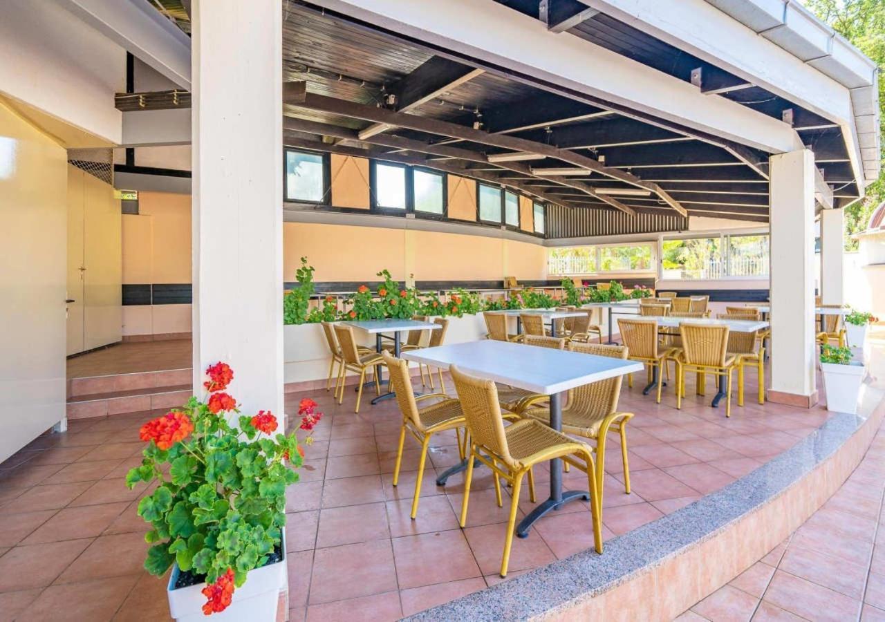 Camping Bijela Uvala - Eurocamp I Homair Porec Exterior photo